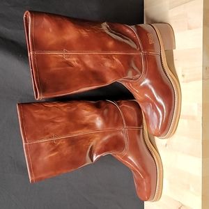 Vintage Levi's mens campus leather pull on boot. Western cowboy boot. Size 13